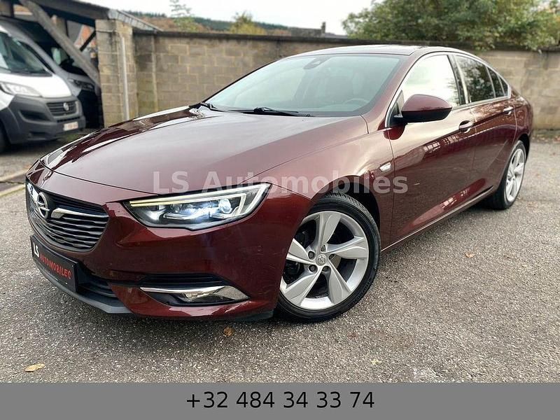 Gebraucht Opel Insignia 140 PS (102 kW) 2017 Rot Limousine