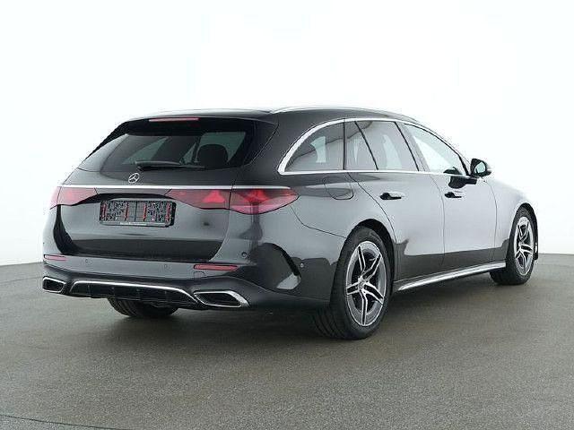 Gebraucht Mercedes E220 197 PS (144 kW) 2024