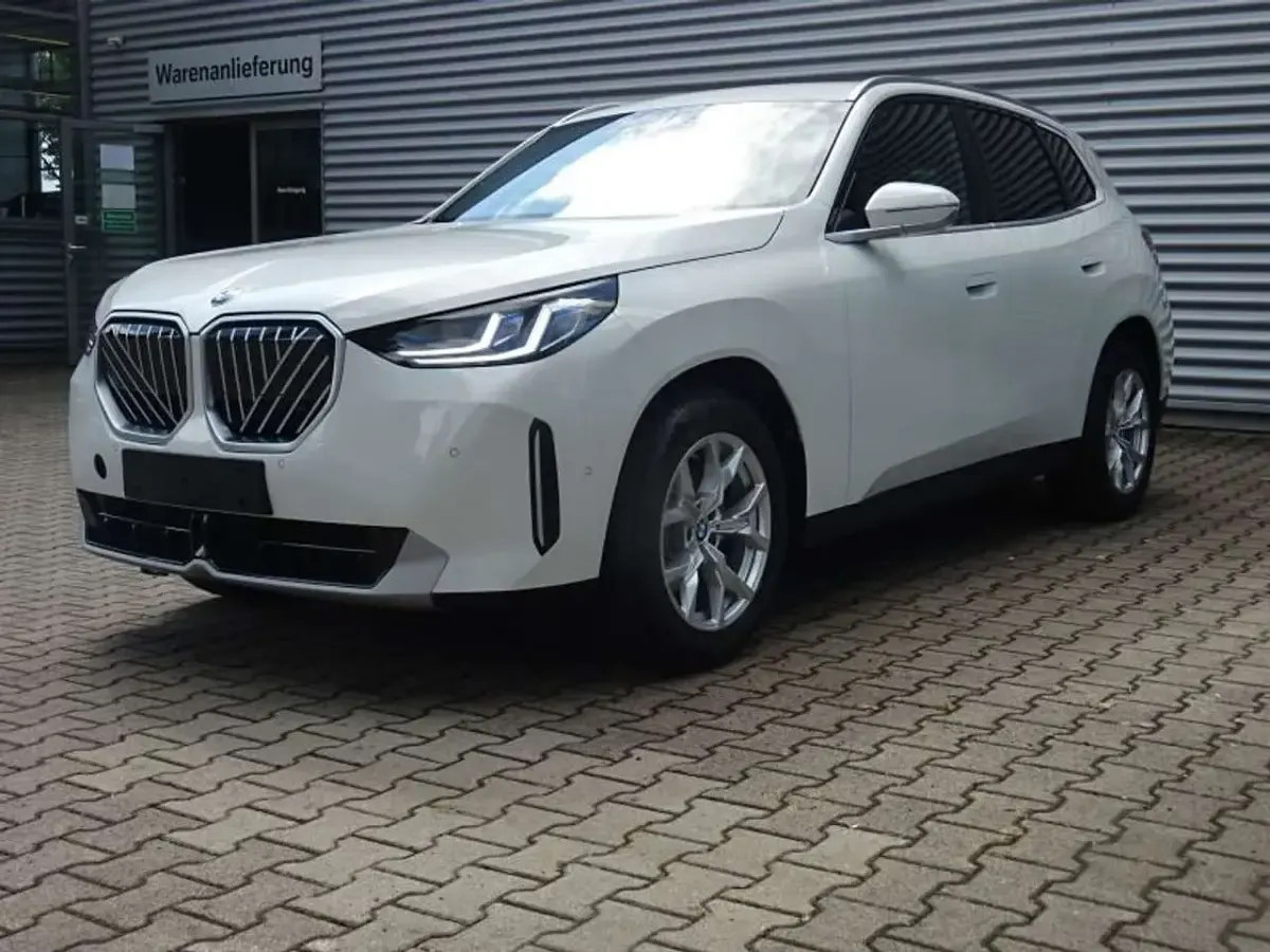 Neu BMW X3 197 PS (144 kW) 2026 Weiß SUV