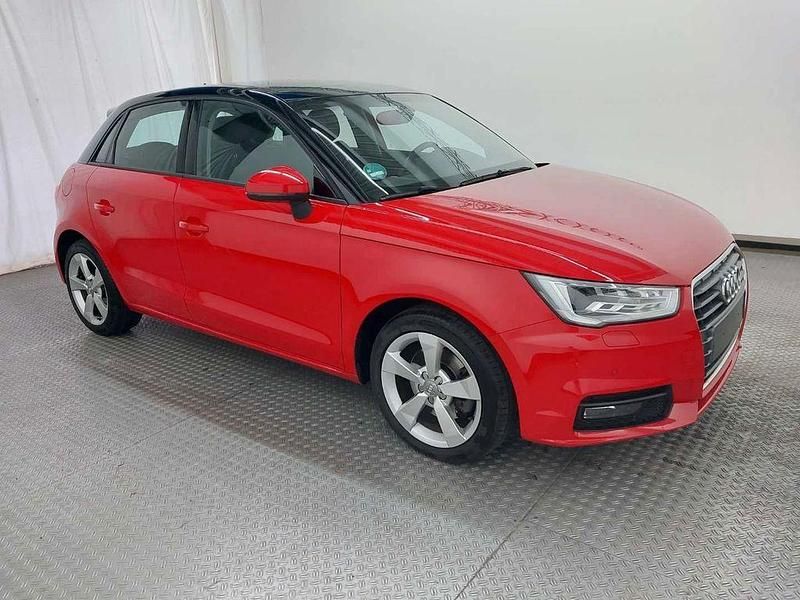 Gebraucht Audi A1 Sportback Sport 125 PS (91 kW) 2017 Rot Kleinwagen