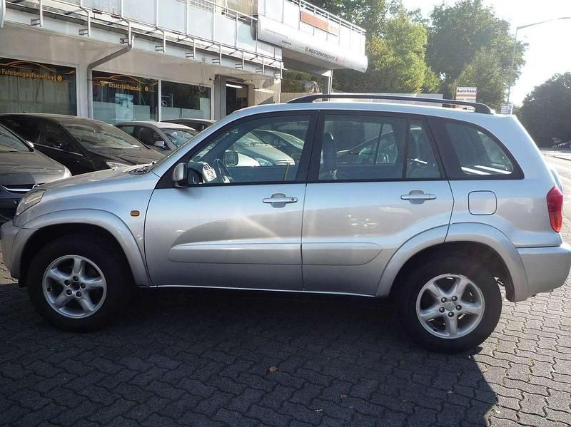 Gebraucht Toyota RAV4 150 PS (110 kW) 2003 Silber SUV