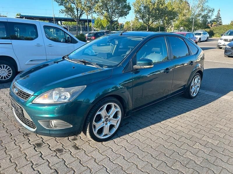 Second-hand Ford Focus 140 CP (102 kW) 2008 Verde Berlinǎ