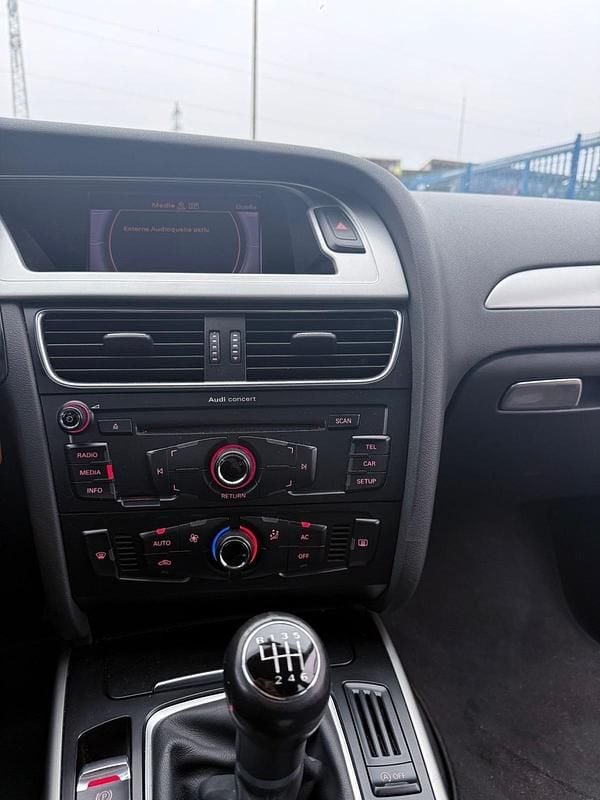 Gebraucht Audi A4 180 PS (132 kW) 2009 Schwarz Limousine