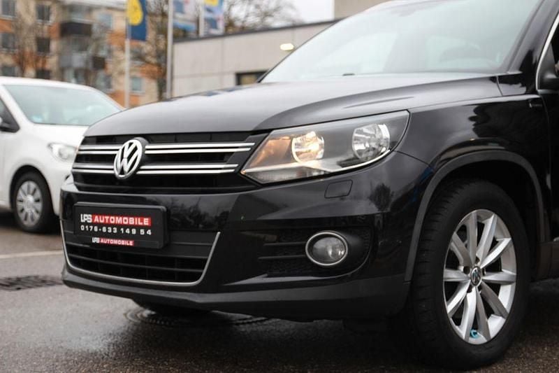 Gebraucht VW Tiguan LOUNGE 122 PS (89 kW) 2015 Schwarz SUV