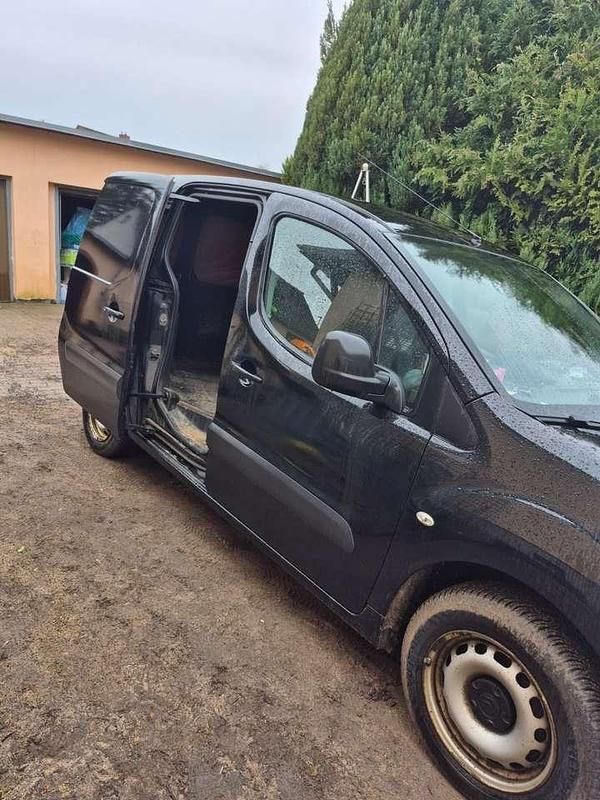 Gebraucht Citroën Berlingo Business Class 75 PS (55 kW) 2017 Schwarz Van / Kleinbus