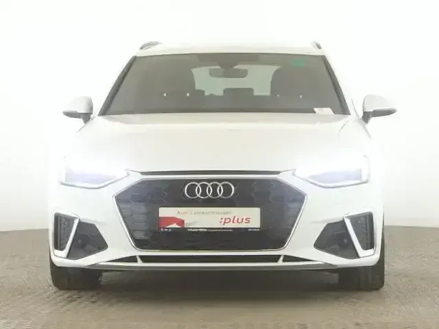 Używany Audi A4 S-Line 204 KM (150 kW) 2023 Kombi