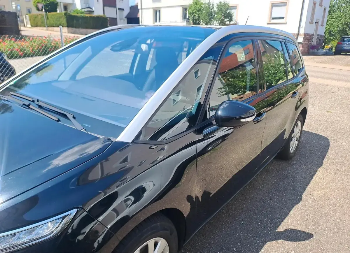 Gebraucht Citroën Grand C4 Picasso 120 PS (88 kW) 2017 Schwarz Van / Kleinbus