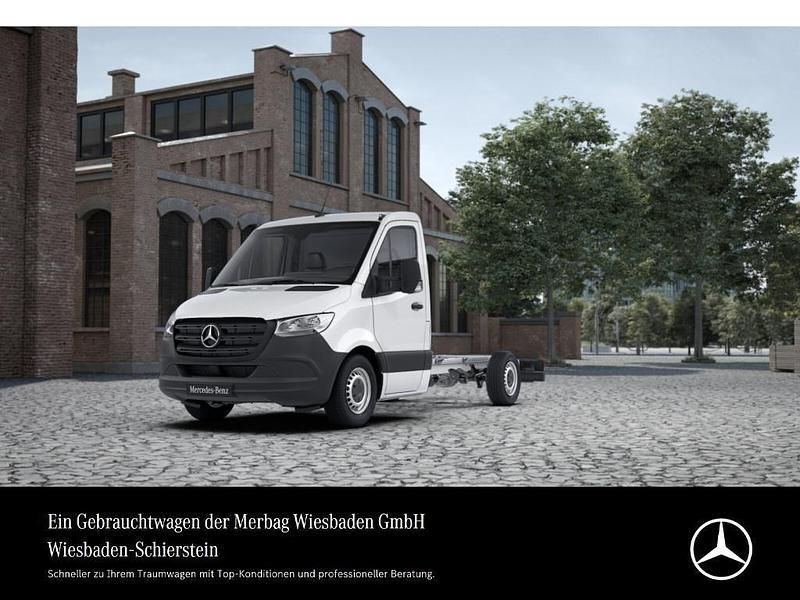 Arktikweiß Gebraucht 2019 Mercedes Sprinter Van | 33.023 € - Bild 1/4