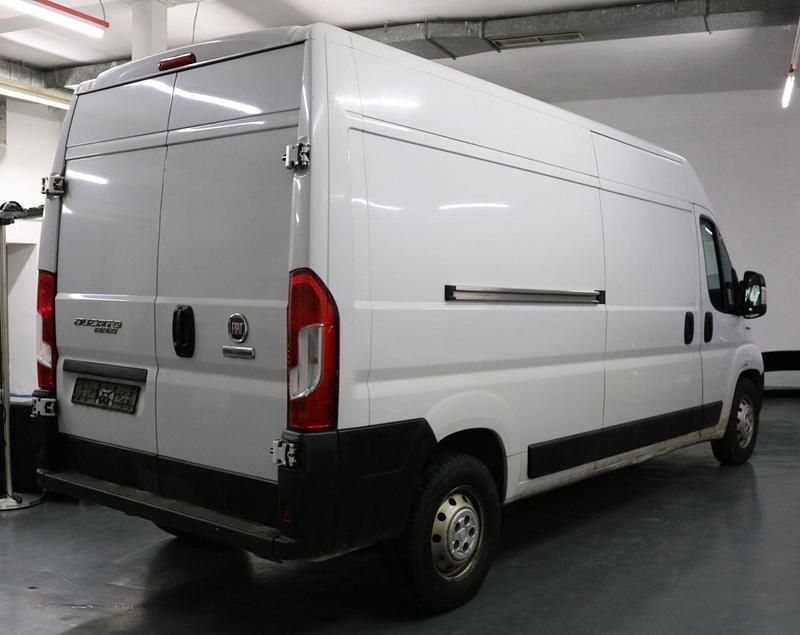 Gebraucht Fiat Ducato 140 PS (102 kW) 2020 Van