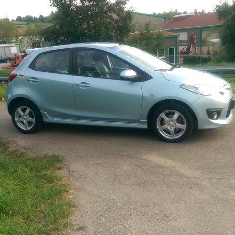 Gebraucht Mazda 2 103 PS (75 kW) 2008 Blau metallic Limousine