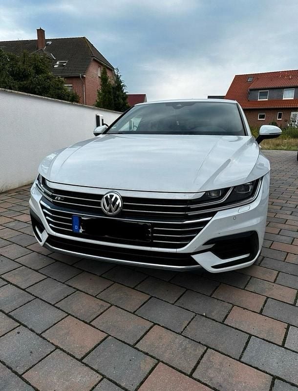 Gebraucht VW Arteon R-line 190 PS (139 kW) 2019 Weiß Kleinwagen