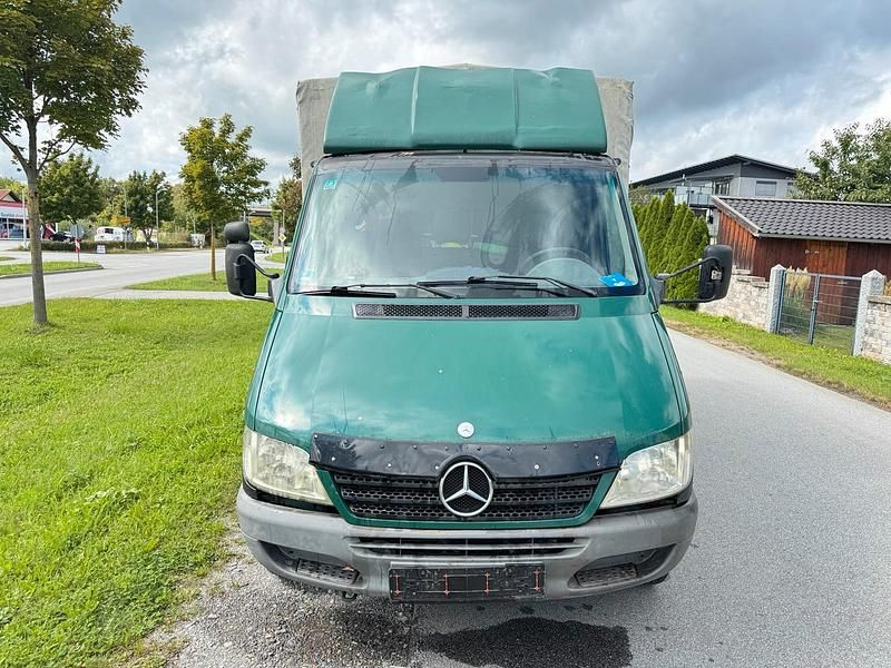 Grün Gebraucht 2006 Mercedes Sprinter Van | 4.999 € - Bild 1/4