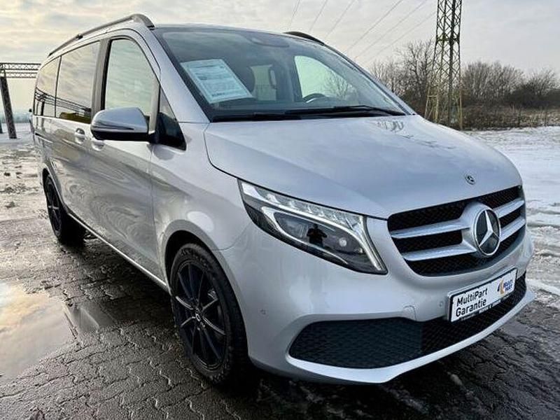 Gebraucht Mercedes V220 Edition 163 PS (119 kW) 2023 Andere Van / Kleinbus