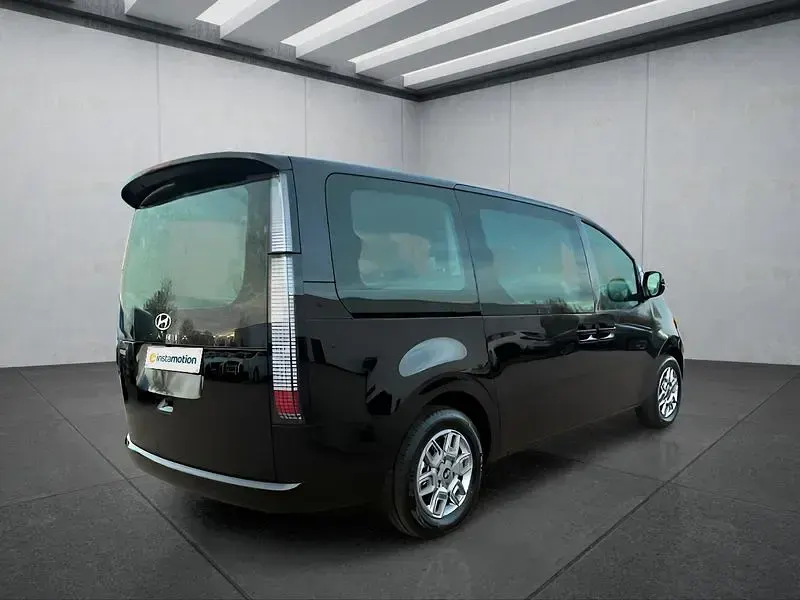 Neu Hyundai Staria Trend 226 PS (166 kW) 2026 Schwarz Van / Kleinbus
