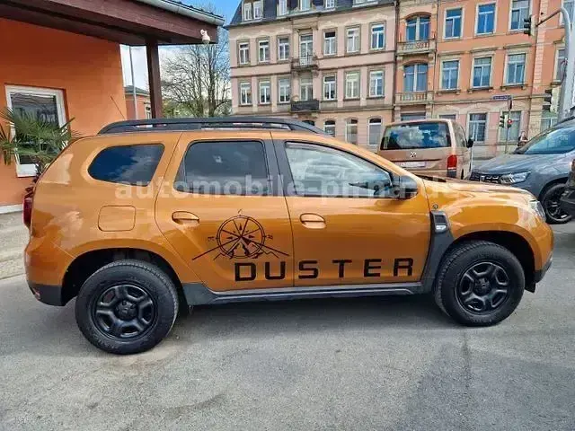 Używany Dacia Duster 131 KM (96 kW) 2019 Pomarańczowy SUV