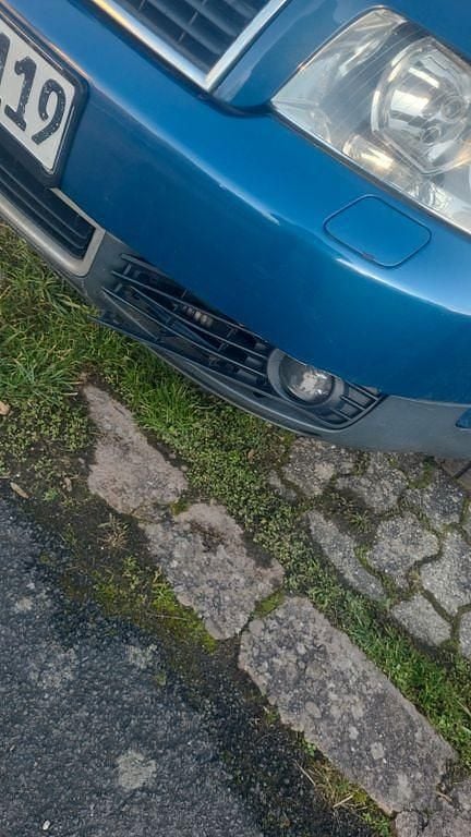 Gebraucht Audi A4 102 PS (75 kW) 2002 Blau Kombi