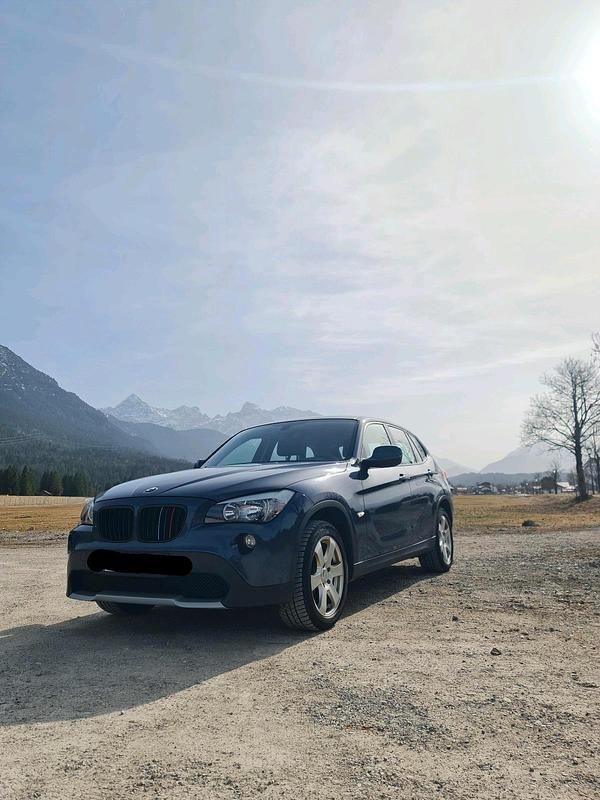 Gebraucht BMW X1 143 PS (105 kW) 2010 Blau SUV