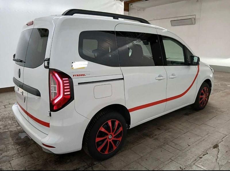 Gebraucht Renault Kangoo Equilibre 95 PS (69 kW) 2024 Weiß Van / Kleinbus