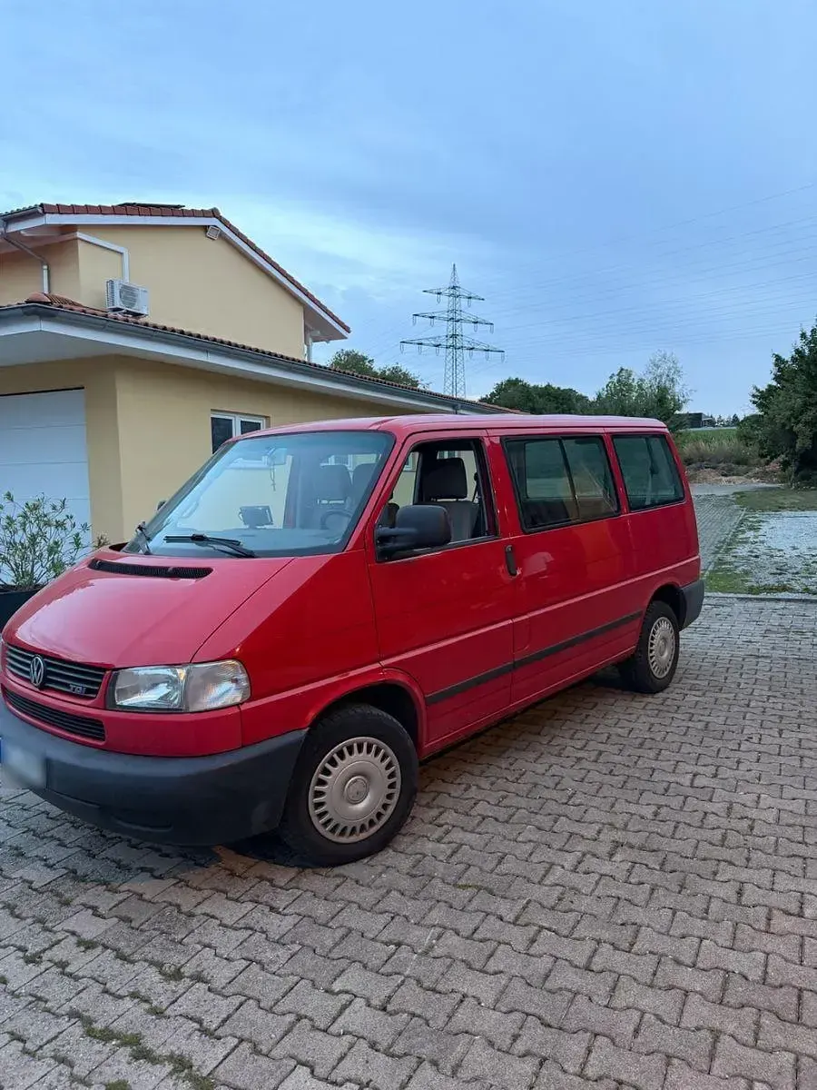 Gebraucht VW T4 88 PS (64 kW) 2003 Rot Van