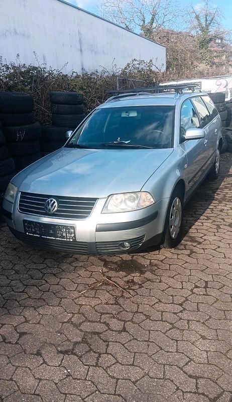 Gebraucht VW Passat Trendline 115 PS (84 kW) 2001 Silber Kombi