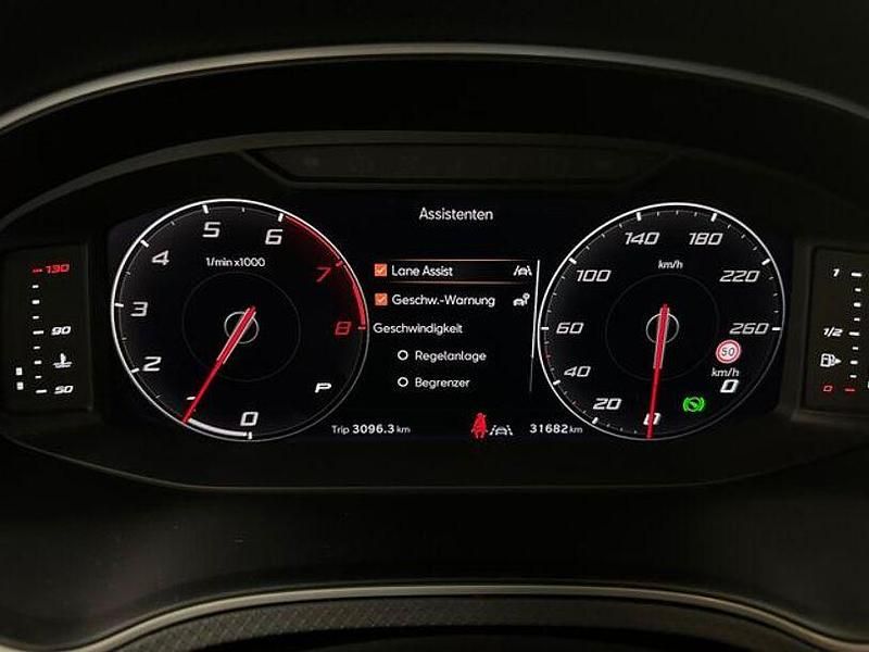 Gebraucht Seat Arona Style 116 PS (85 kW) 2024 Grau SUV