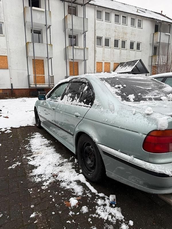 Gebraucht BMW 523 170 PS (125 kW) 1998 Grau Limousine