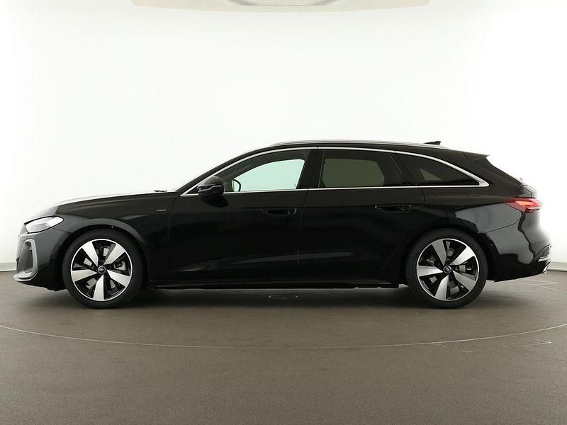 Gebraucht Audi A5 Sport 252 PS (185 kW) 2026 Schwarz Kombi