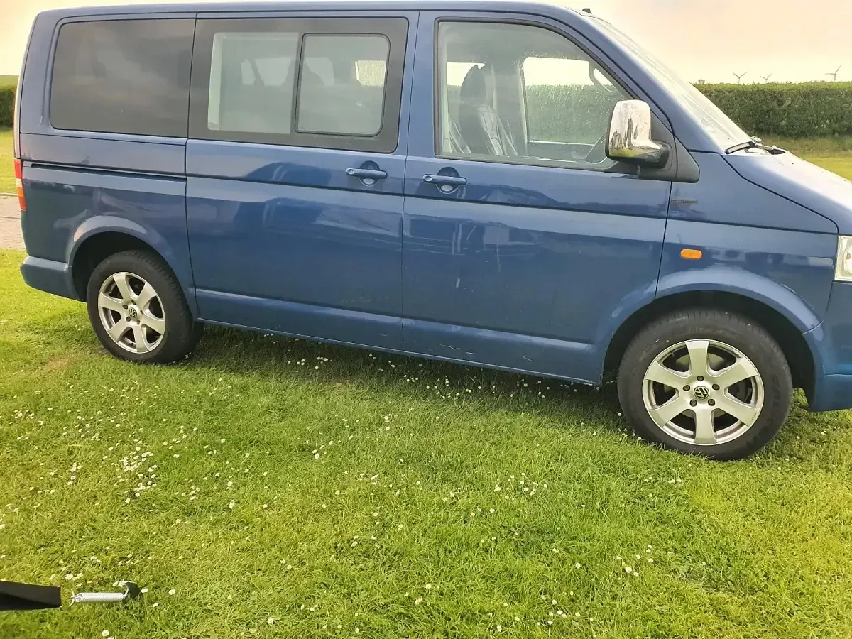 Gebraucht VW Multivan 174 PS (127 kW) 2003 Blau Van / Kleinbus