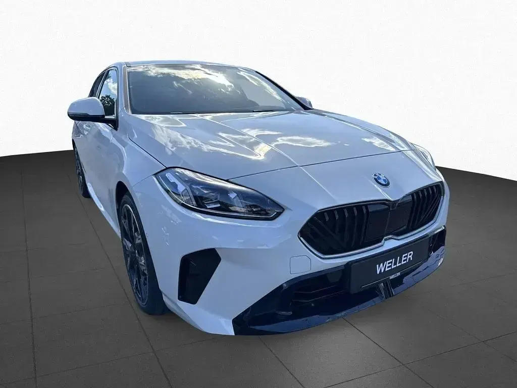 Gebraucht BMW 120 M Sport 150 PS (110 kW) 2025 Weiß Kleinwagen