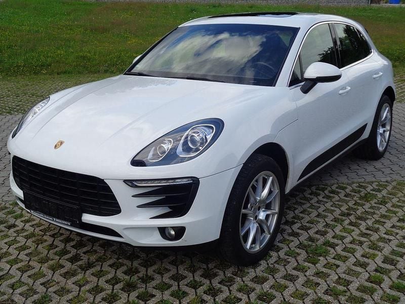 Weiß Gebraucht 2015 Porsche Macan S SUV | 37.500 € (Fairer Preis) - Bild 1/4