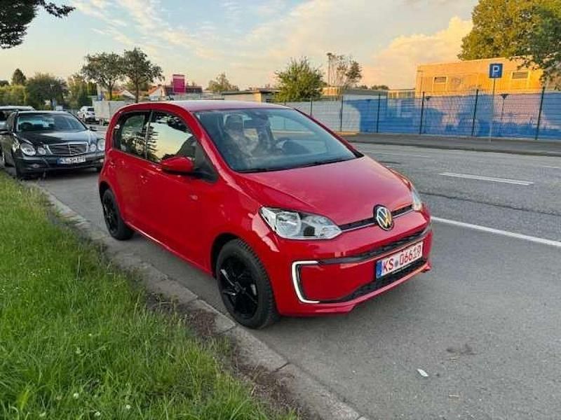 Rot Gebraucht 2020 VW e-up! Kleinwagen | 13.900 € (Fairer Preis) - Bild 1/4