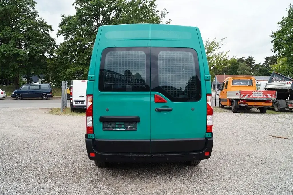 Gebraucht Opel Movano 110 PS (80 kW) 2016 Grün Van / Kleinbus