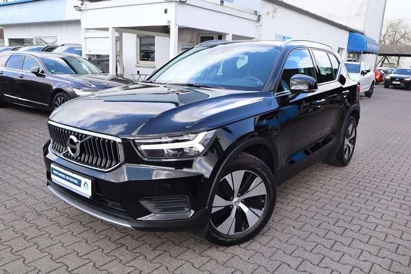 Gebraucht Volvo XC40 Core 211 PS (155 kW) 2021 Black solid (stone) SUV