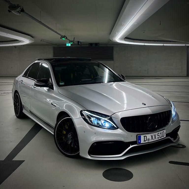 Silber Gebraucht 2016 Mercedes C63 AMG AMG Limousine | 39.890 € (Guter Preis) - Bild 1/4