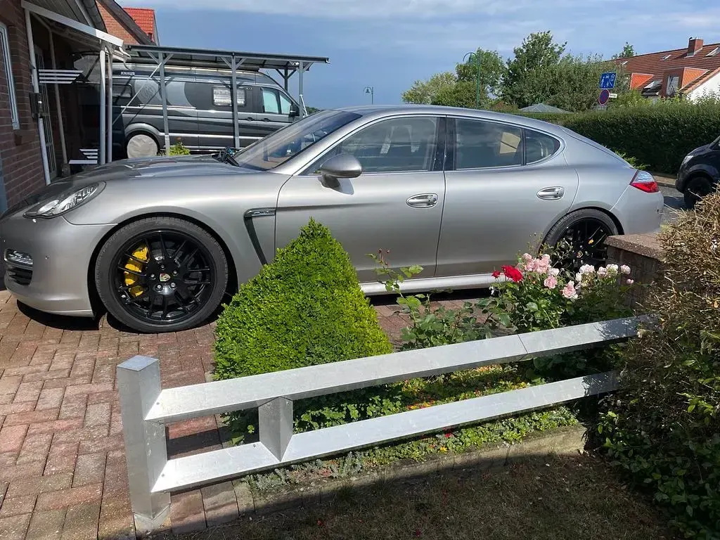 Gebraucht Porsche Panamera 4S 400 PS (294 kW) 2010 Silber Kleinwagen