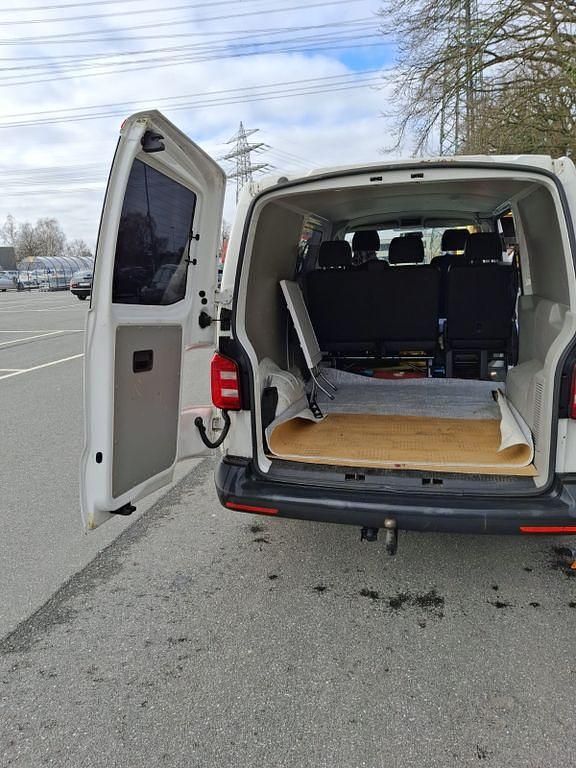 Gebraucht VW Transporter 150 PS (110 kW) 2018 Weiß Van