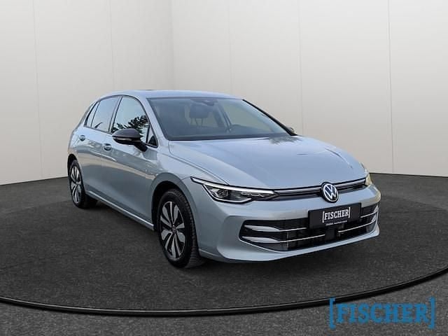 Gebraucht VW Golf VIII Goal 150 PS (110 kW) 2025 Dolomit silber Limousine