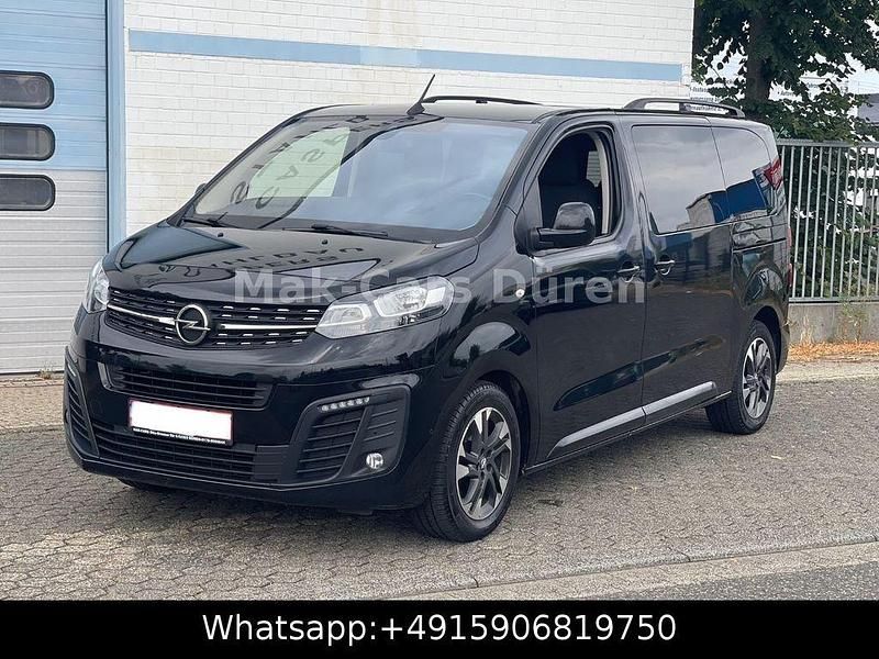 Schwarz Gebraucht 2020 Opel Zafira Life Edition Van | 15.900 € (Teuer) - Bild 1/4