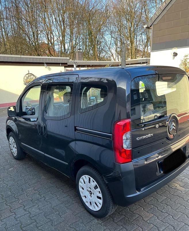 Gebraucht Citroën Nemo 73 PS (53 kW) 2010 Schwarz Van / Kleinbus