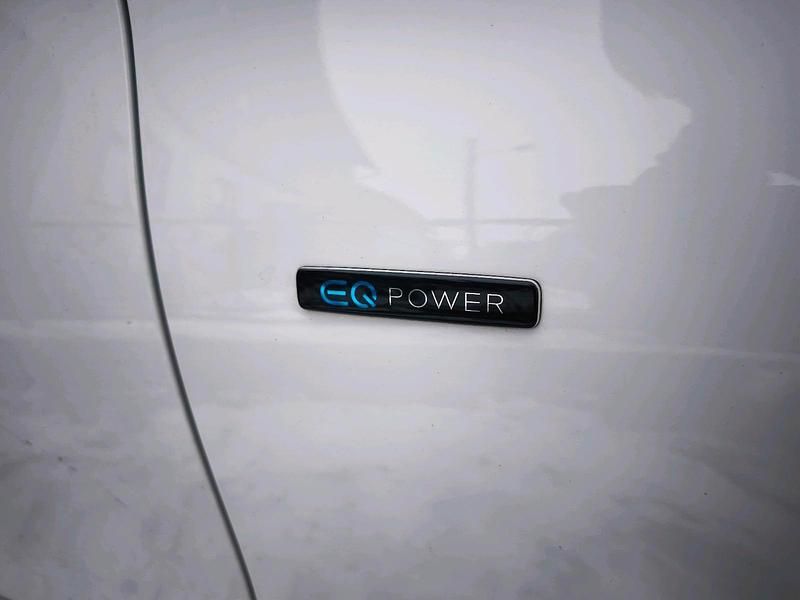 Gebraucht Mercedes C300e 320 PS (235 kW) 2021 Weiß Kombi