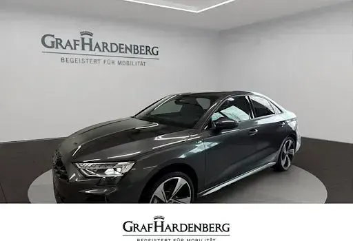 Gebraucht Audi A3 S-Line 150 PS (110 kW) 2025 Limousine