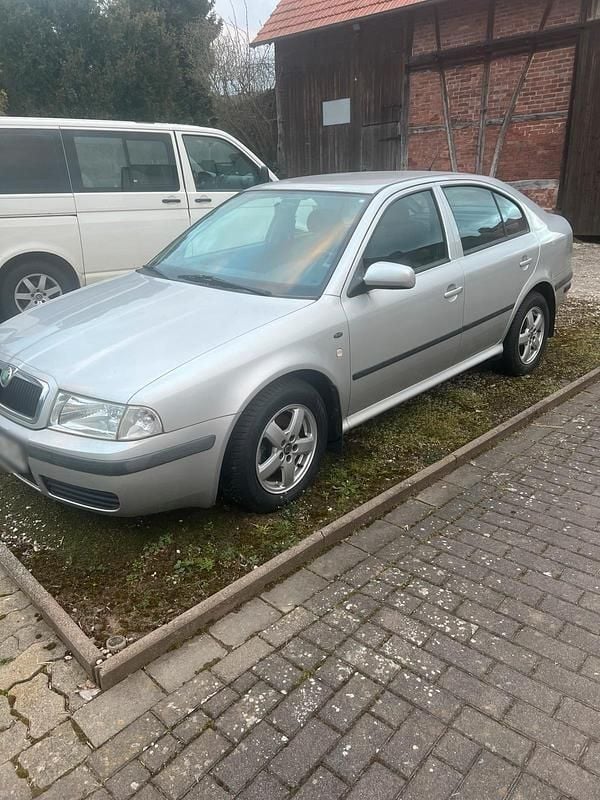 Gebraucht Skoda Octavia 116 PS (85 kW) 2001 Silber Limousine