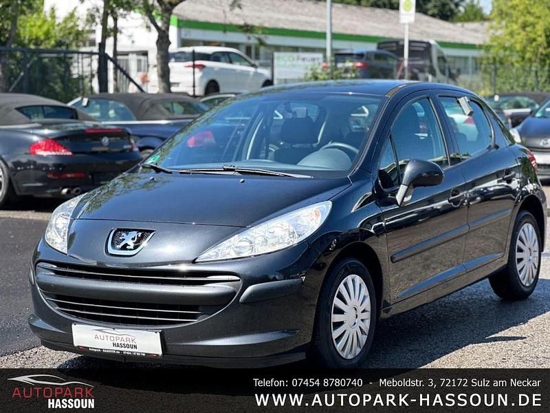 Farbe schwarz obsidien/lackie Gebraucht 2009 Peugeot 207 Filou Limousine | 2.450 € (Teuer) - Bild 1/4