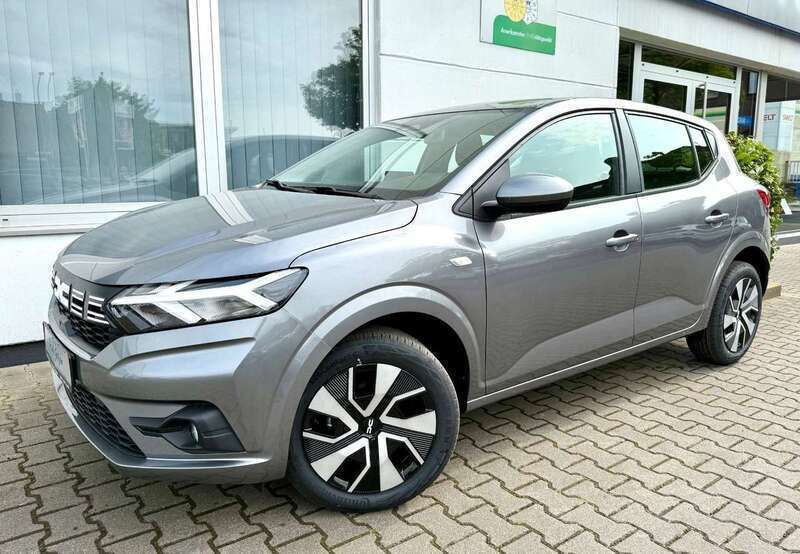 Grau Neu 2025 Dacia Sandero Expression Kleinwagen | 17.395 € (Fairer Preis) - Bild 1/4