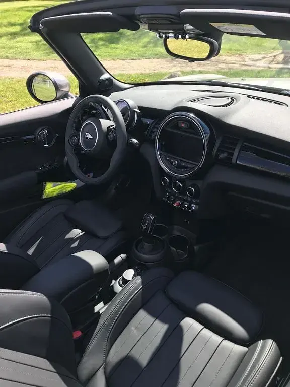 Gebraucht Mini Cooper S Cabriolet 192 PS (141 kW) 2019 Silber Cabrio