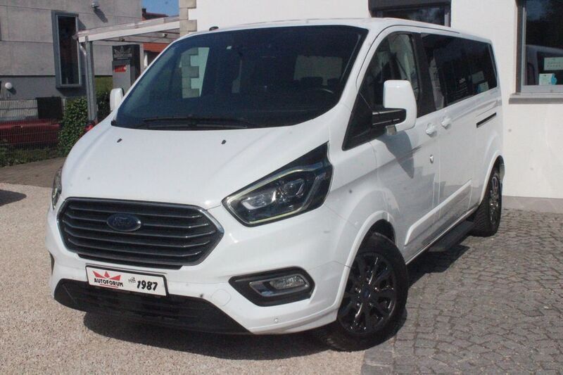 Gebraucht Ford Tourneo 170 PS (125 kW) 2019 Weiß Kombi
