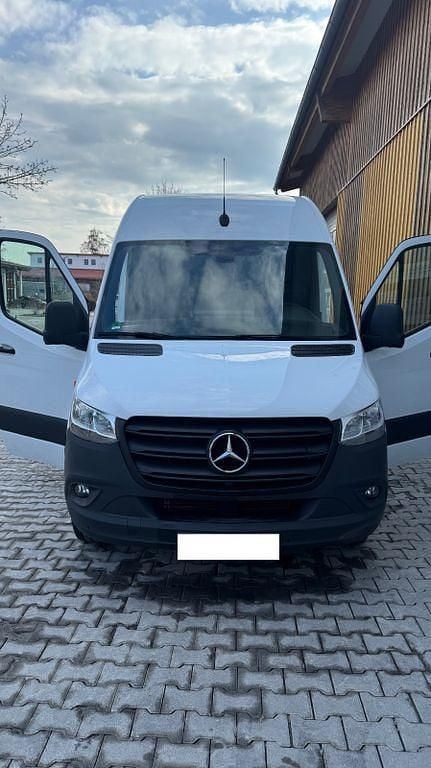 Gebraucht Mercedes Sprinter 150 PS (110 kW) 2023 Weiß Van