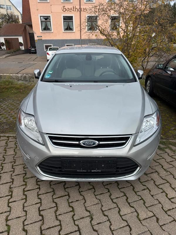 Silber Gebraucht 2013 Ford Mondeo Kombi | 2.800 € (Superpreis) - Bild 1/4