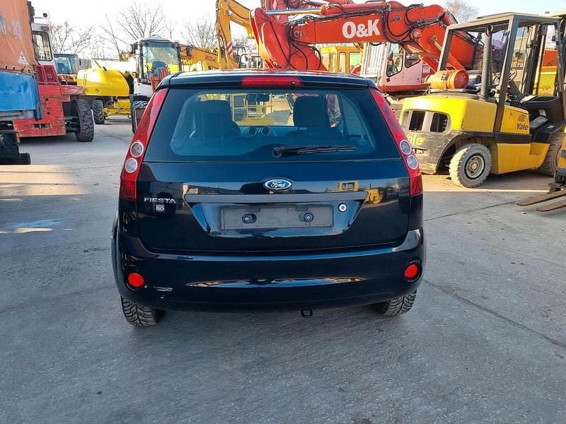 Gebraucht Ford Fiesta 60 PS (44 kW) 2007 Blau Kleinwagen