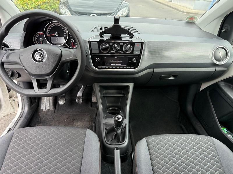 Second-hand VW up! Join 60 CP (44 kW) 2018 Alb Hatchback